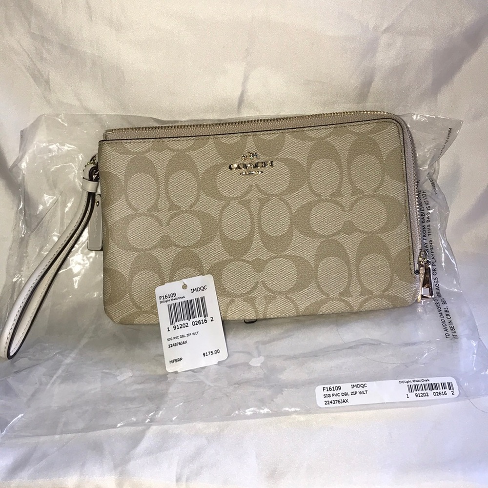 Authentic Coach F16109 sig. PVC double zip wallet